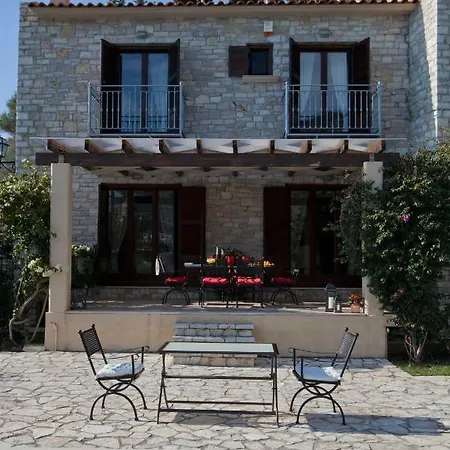 Parathalasso Сasa de vacaciones Monastiraki (Phocis)