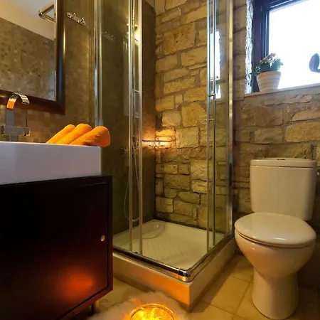 بيت للعطل Parathalasso