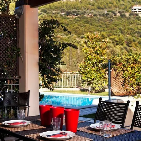 Ferienhaus Parathalasso Monastiraki (Phocis)
